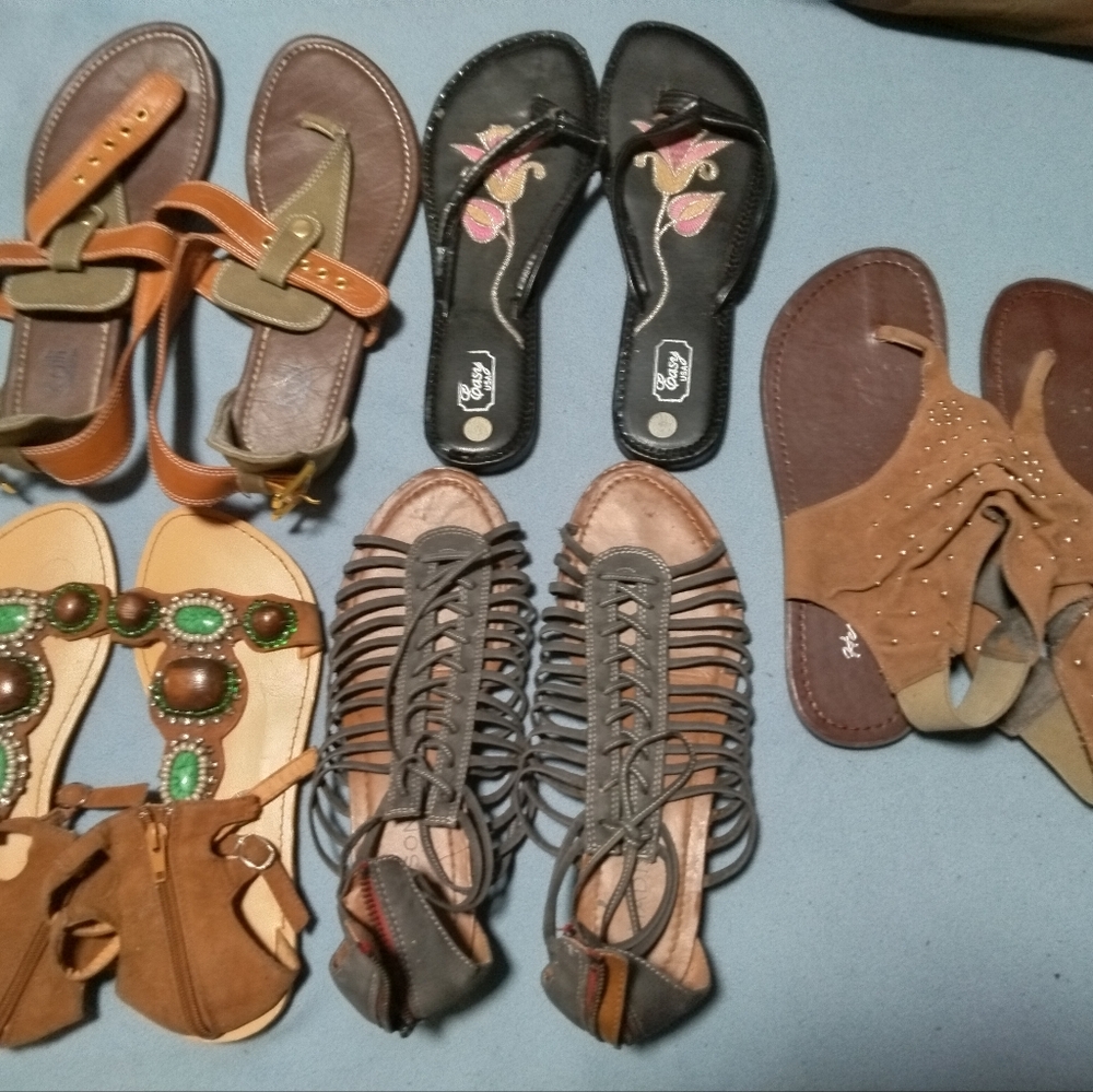 Woman Sandals set of 5 size 9